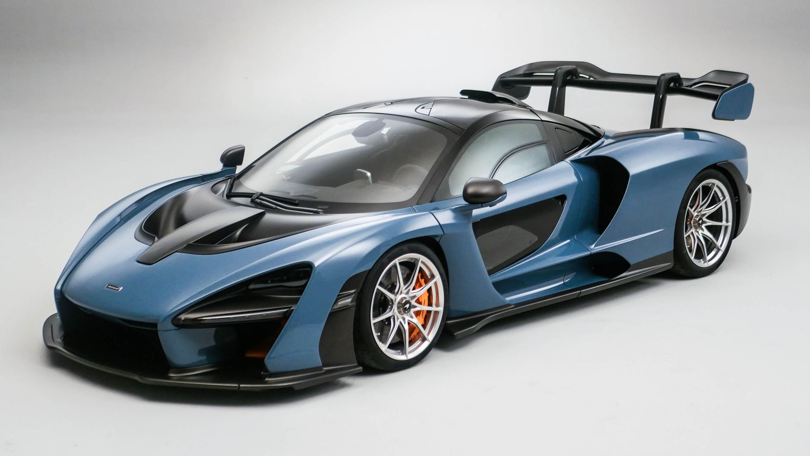 McLaren Senna- a worthy bearer of the revered name?