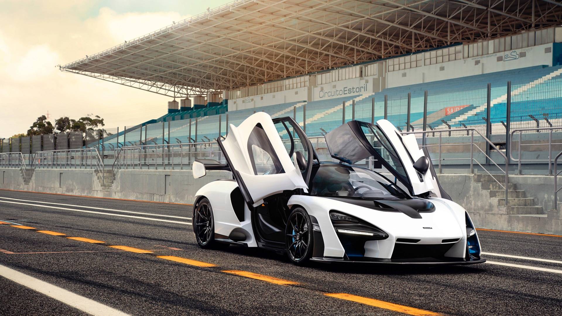 2019 McLaren Senna For Sale – AAA