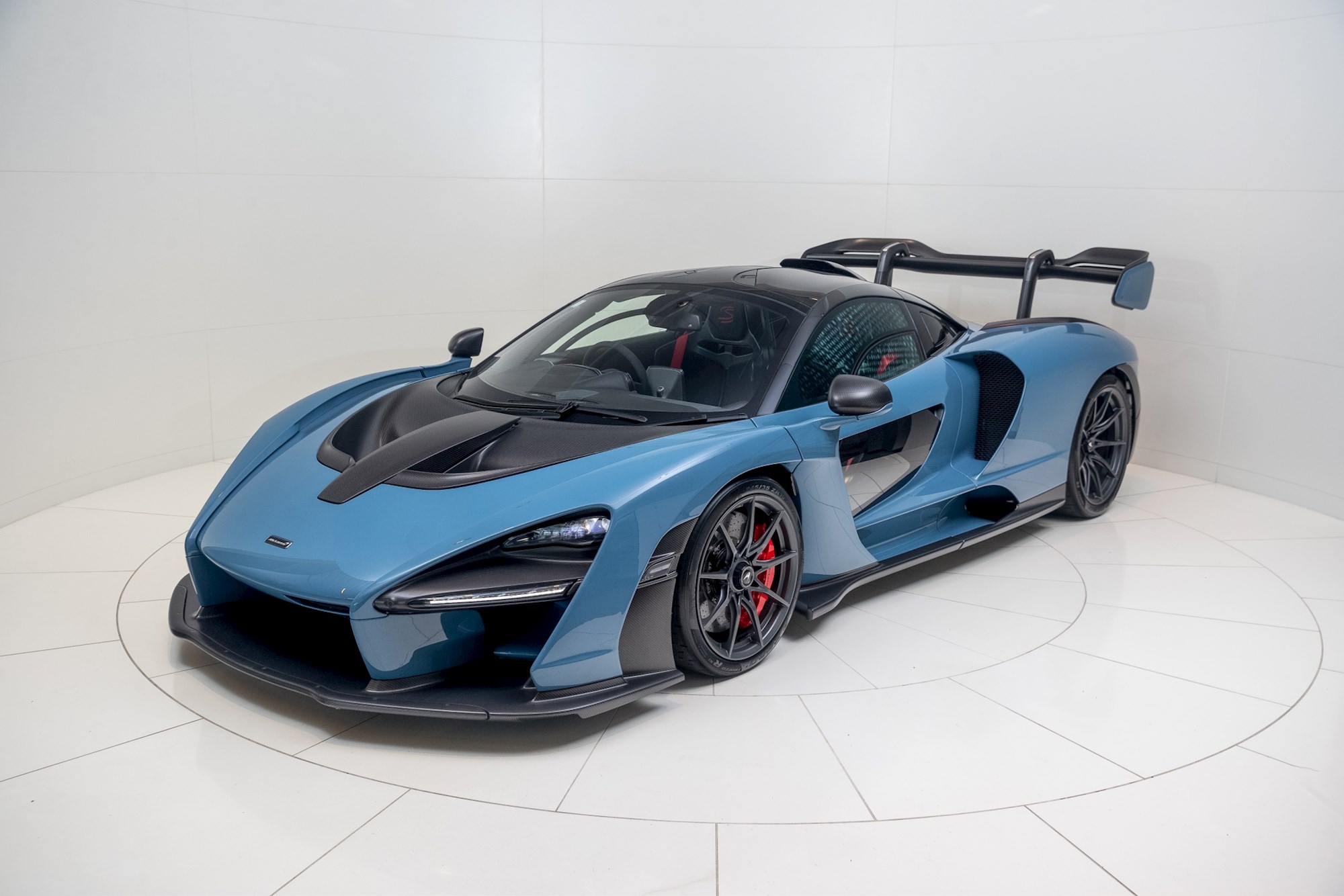 This is not a drill: $1.8m McLaren Senna hypercar up for sale in NZ