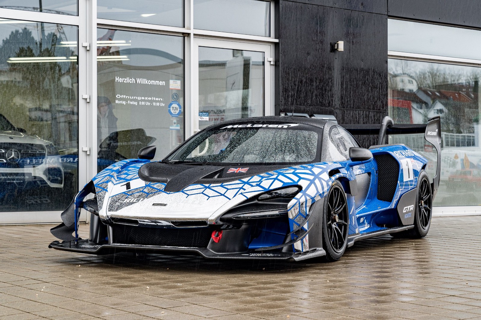 How Much Is A Mclaren Senna Cost - Goimages Connect