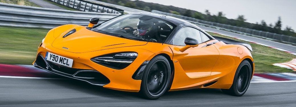 What's the top speed and acceleration times of the 2020 McLaren 720S?